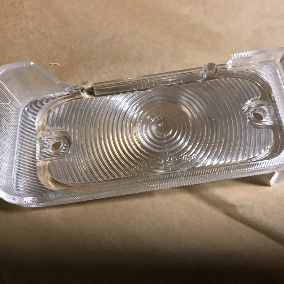 Nuevo de Lote Antiguo Original DELCO 1966-67 Pontiac Tempest LÁMPARA DE ESTACIONAMIENTO PAR DE LENTES 5957703 5957704 Foto 4 de 4