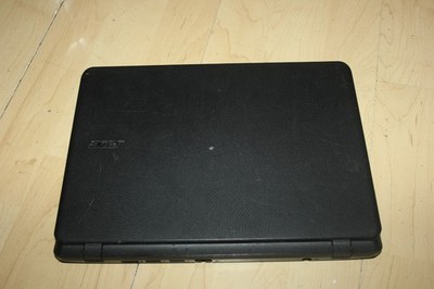 Acer  aspire  Es1  Celeron, 2GB RAM 32GB SSD - W10- Notebook/ Laptop / Netbook