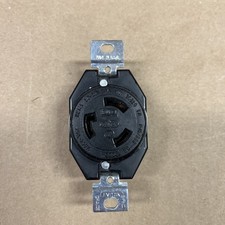 Leviton 20A 250V 2P3W 2 Pole 3 wire NEMA L6-20R Twist Lock Receptacle