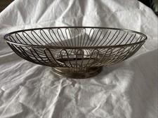 Vintage Mid Century Silver Plated Oval Wire Fruit Bowl/Bread Basket 12”