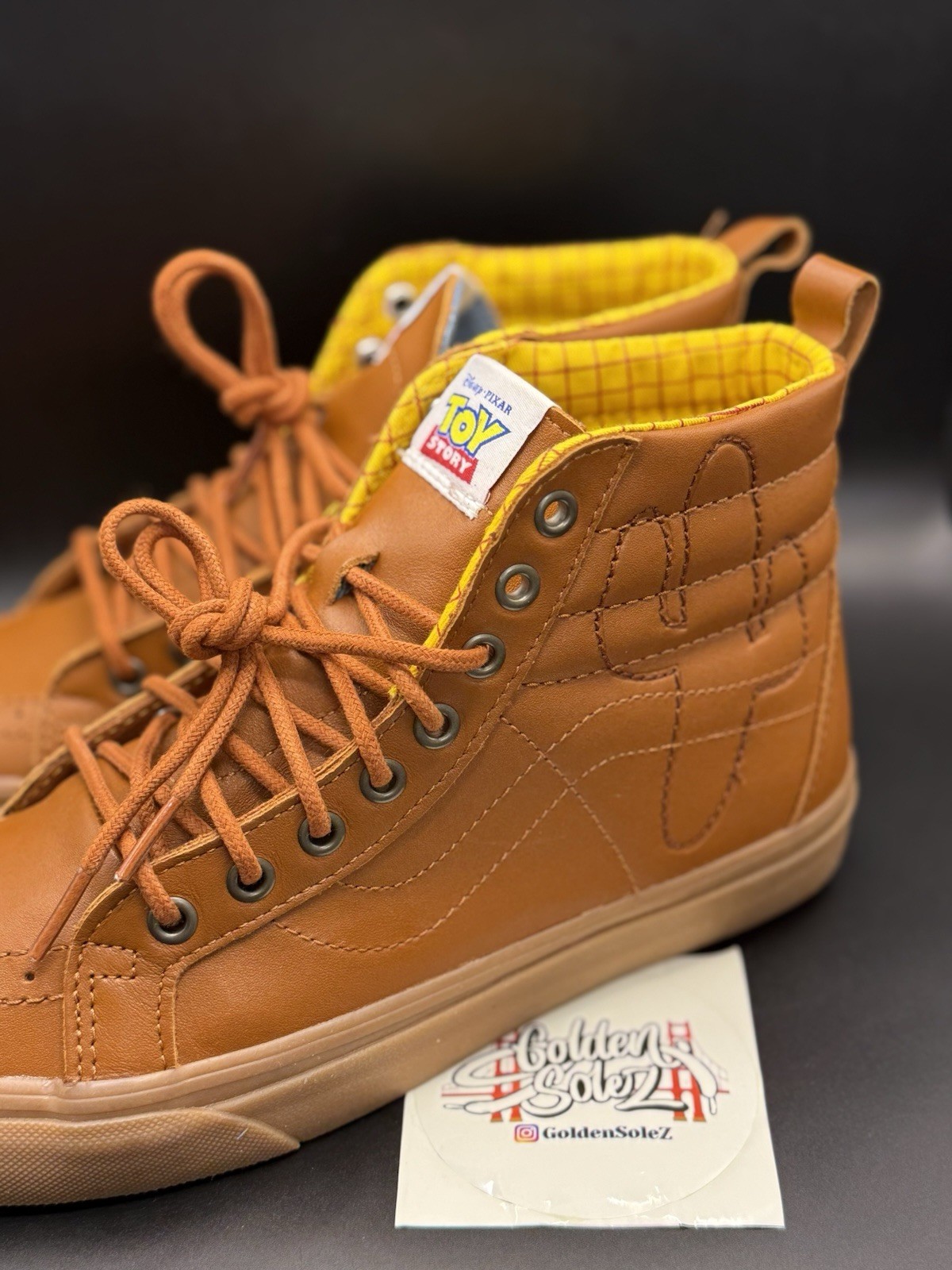 Mens Size 8 / Womens 9.5 - Vans X Toy Story -  Woody - Sk8-Hi - Rare Sold Out! image 4