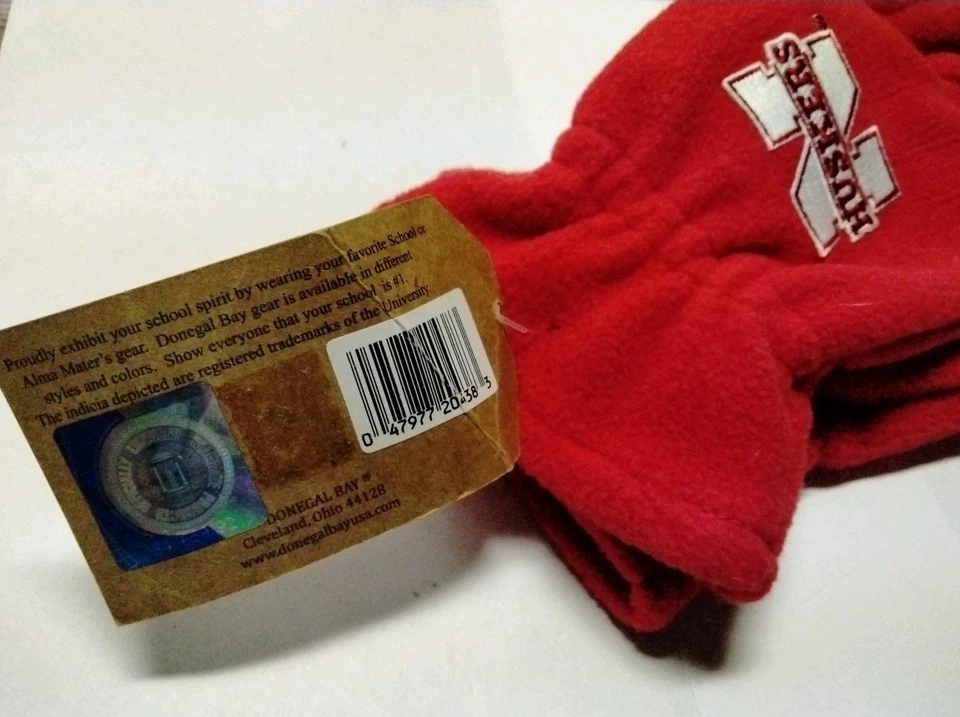 NCAA Nebraska Cornhuskers Red Fleece Gloves ECO 100% biodegradable Donegal Bay - Image 3 of 4