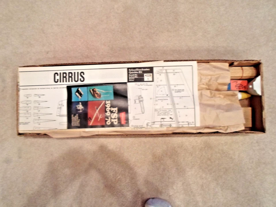 Vintage Graupner "CIRRUS" Radio Control Balsa Sailplane Kit. - Image 3 of 4