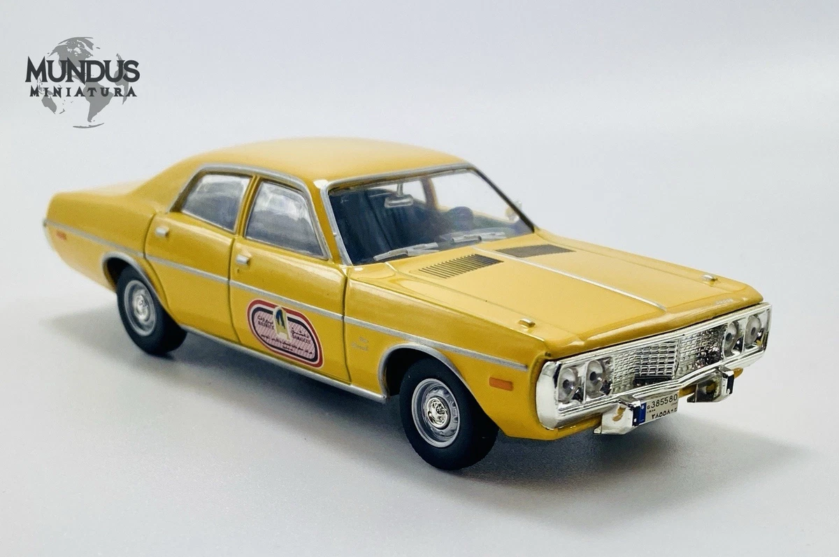 Voiture Ancienne En Tôle – Dodge Coronet Ambulance 1957 – Tin Toy – Échelle 1/43