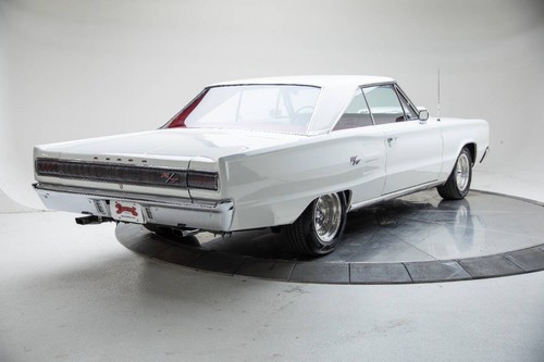 1967 Dodge Coronet R/T - Picture 15 of 40