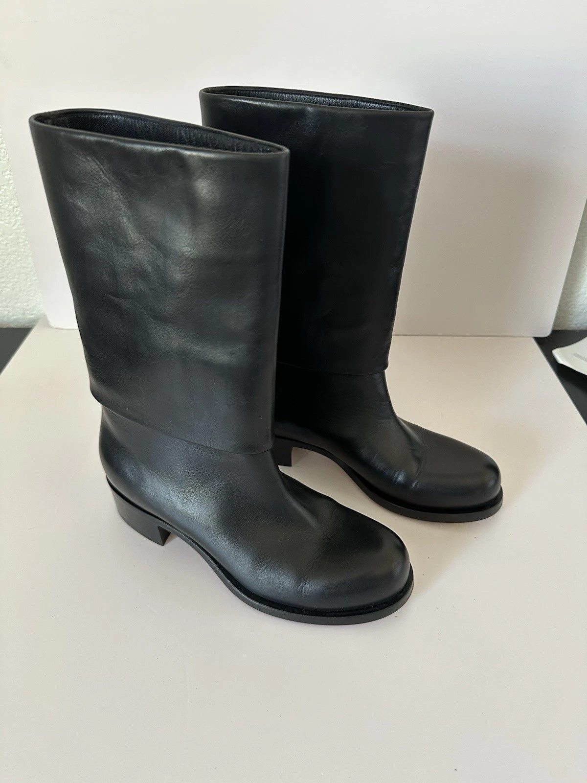Chanel — Chanel Women Black Leather Ankle Boots Size 38