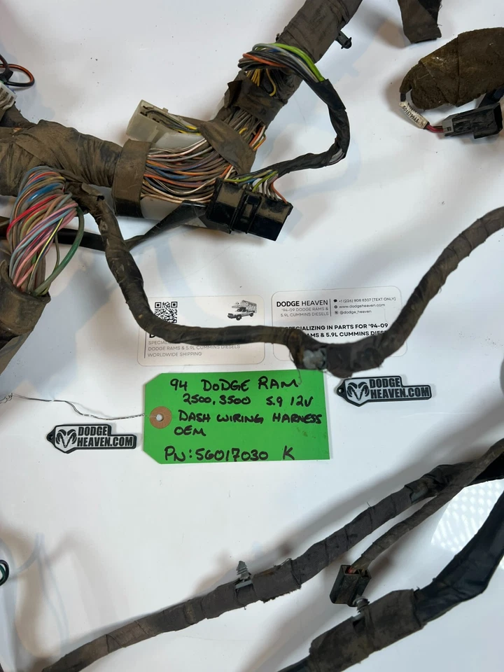 Arnés de cableado de tablero Cummins 56017030 (2500 3500) OEM 1994 Dodge Ram 12V 5,9 L Foto 3 de 4