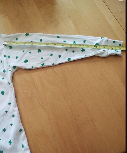 Bridgets of Erin Boutique Child size L pullover shamrock print imperfect see pic - Picture 3 of 8