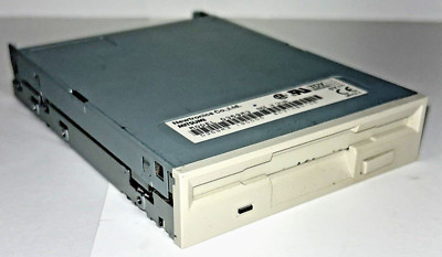 Newtronics Mitsumi Model D359M3 3 1/2'' Floppy Disk Drive 34 Pin PATA UNTESTED