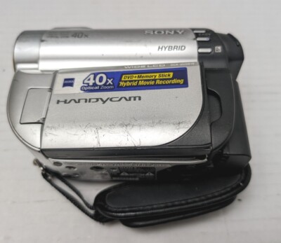 Sony DCR-DVD610 Handycam 40X Zoom Hybrid DVD Camcorder Camera