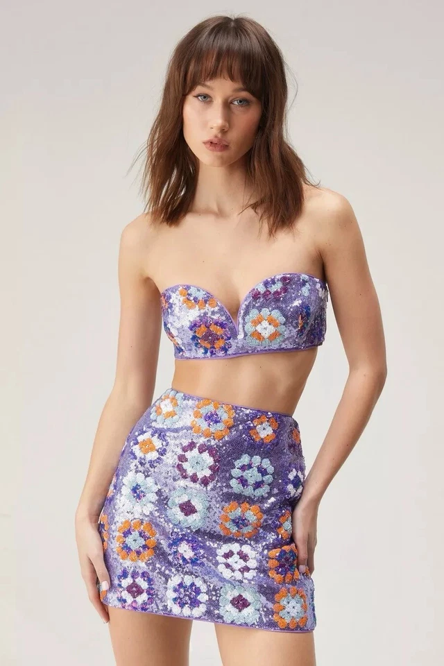 NUEVA Minifalda Nasty Gal Púrpura Floral Lentejuelas Bordada Multicolor Talla Pequeña Foto 2 de 4