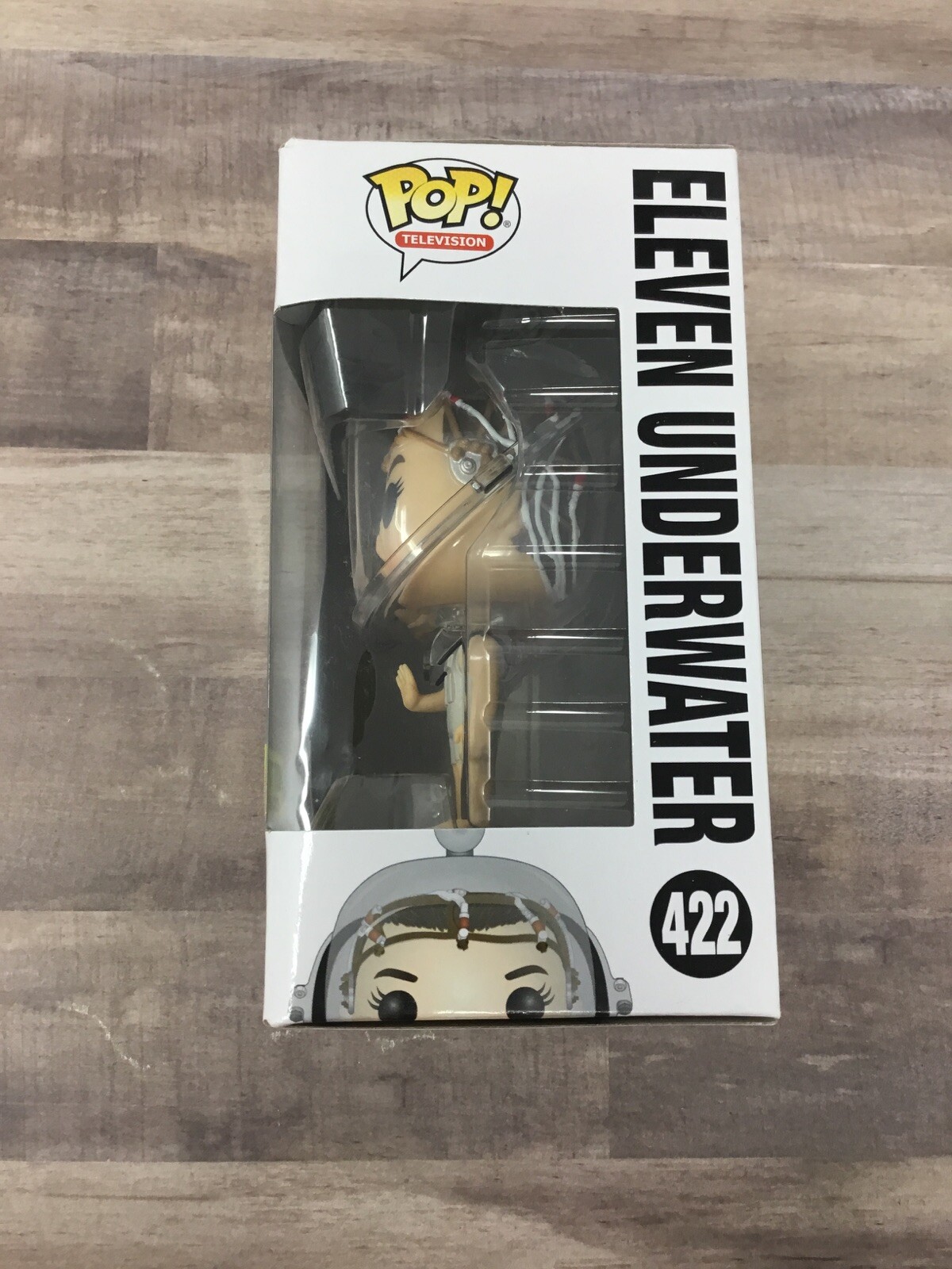 eleven underwater pop