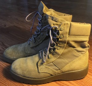 hot weather hiking boots