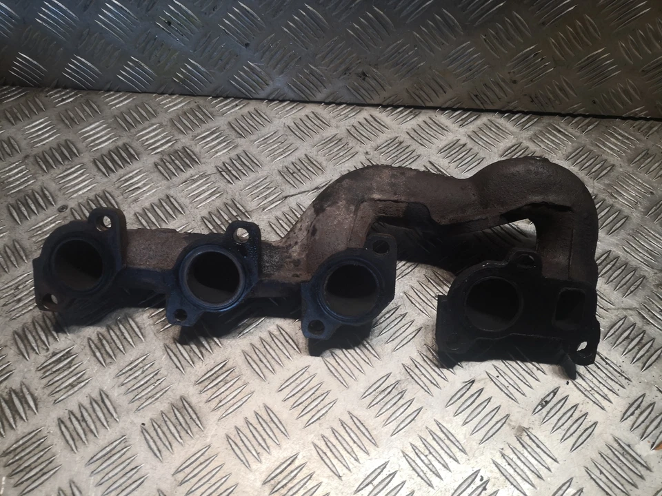 Colector de escape lateral derecho MERCEDES-BENZ ML 400 CDI W163 6281420101 4.0 diésel Foto 3 de 4