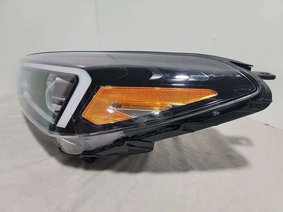 Headlight  19-21 Hyundai Tucson CAPA Certified Left Driver Side Assy W/o LED Acc - Image 2 of 4