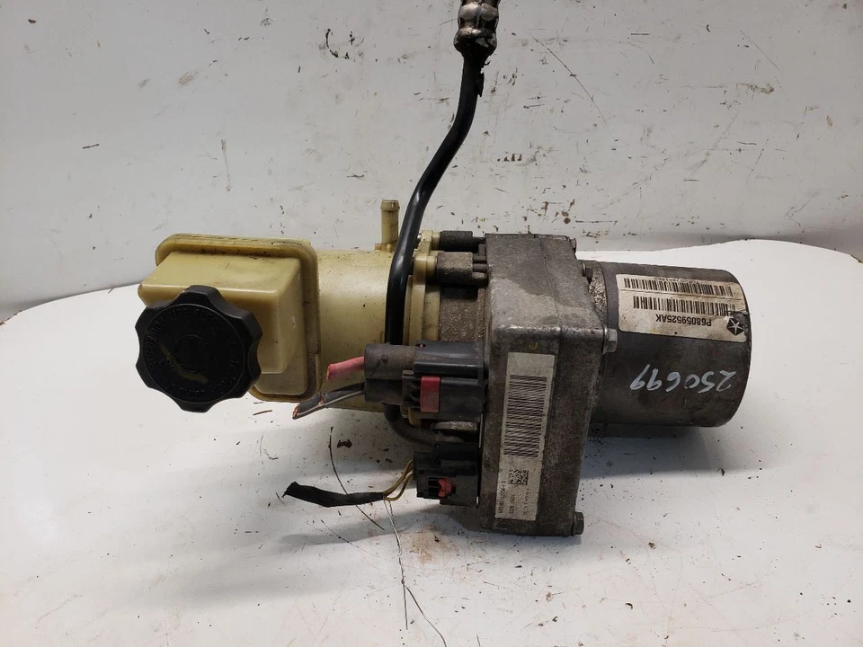 Bomba de dirección asistida tracción trasera compatible con cargador 11-18 1424960 Foto 2 de 4