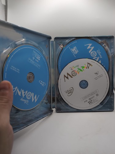 Disney Moana 2016 3D Bluray/Bluray/DVD Steelbook - Picture 2 of 4