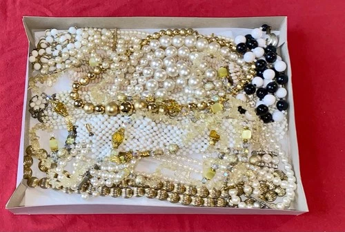 Vintage Faux Pearls Beaded Costume Jewelry Lot All Wearable 12 Necklaces Chokers