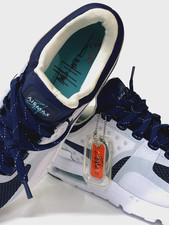 nike zero's original