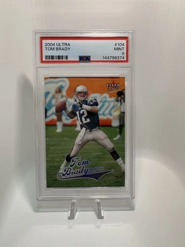 2004 Fleer Ultra #104 Tom Brady New England Patriots PSA 9 MINT Pop 116