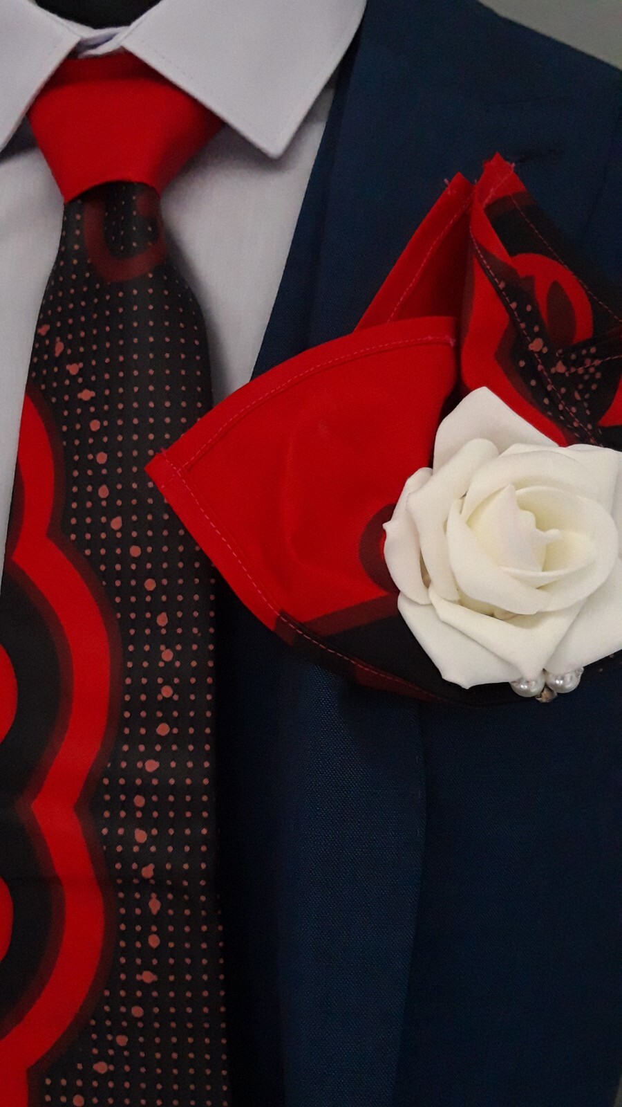 Juego de corbatas de tela Angelina con estampado africano rojo floral, regalo para él