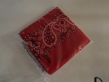 MARLBORO Country Store Red Bandana Handkerchief Made in the USA. ๐ in bag.