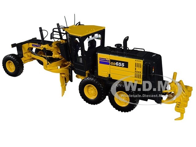 KOMATSU GD655-6 MOTOR GRADER W/ RIPPER 1/50 DIECAST MODEL BY FIRST