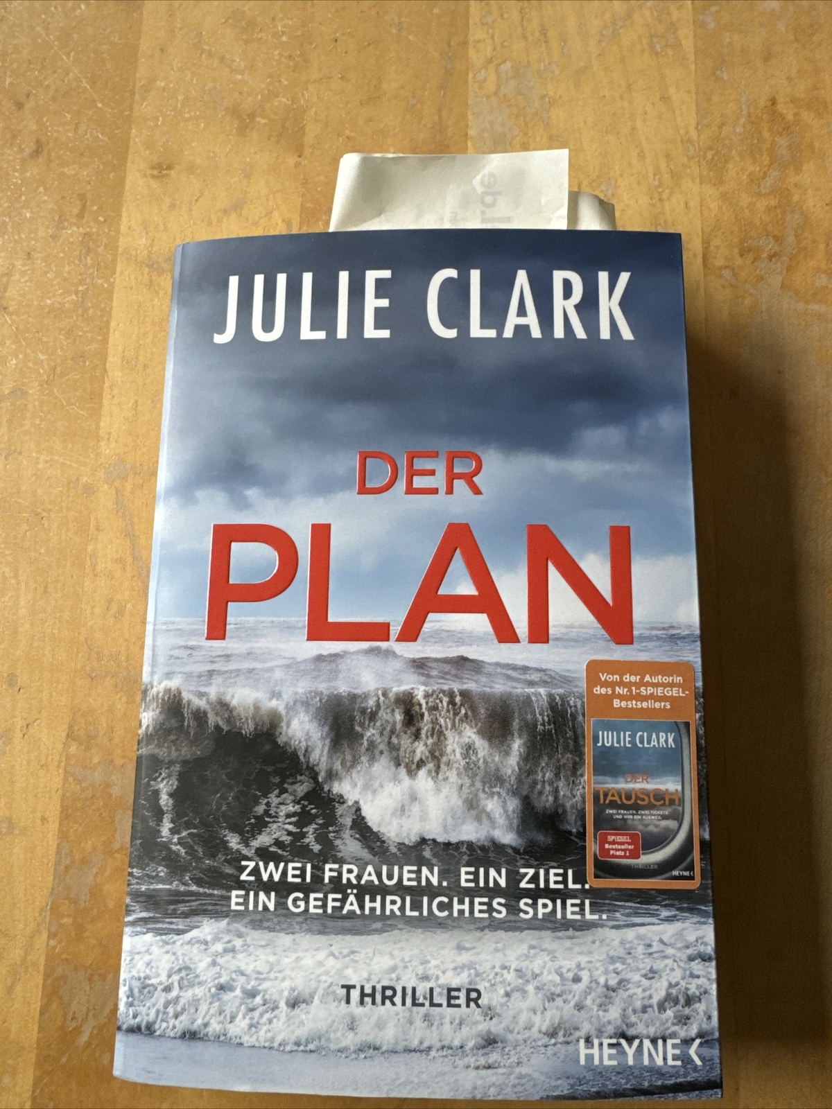 Thumbnail - Der Plan - Zwei Frauen. Ein Ziel. Ein Gefährliches Spiel. Von Julie