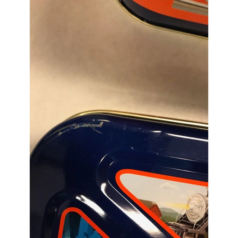 Lionel Toy Train TIn Transformer Railroad engine track dvd cars pennsylvania - Image 2 of 4