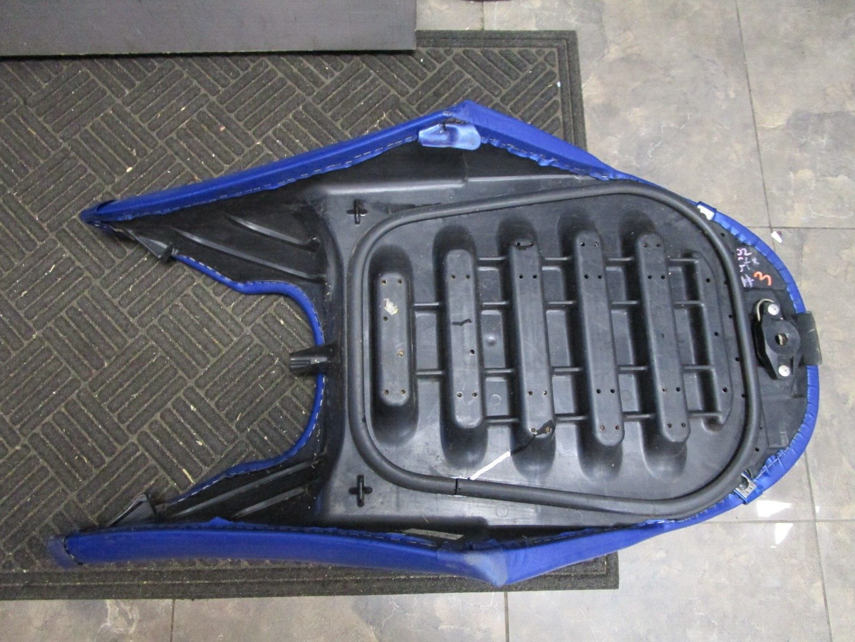 02 SEADOO GTX DI FRONT SEAT ASSEMBLY BRIGHT BLUE #3 269000819 | eBay