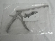 B. Braun FF723R Aesculap Bone Punch Non-Detachable KERRISON 90 Degree Downward