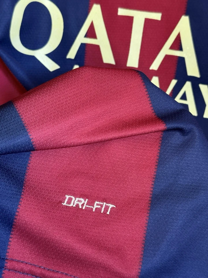Camiseta local FC Barcelona 2014-15 Neymar talla mediana Foto 2 de 4