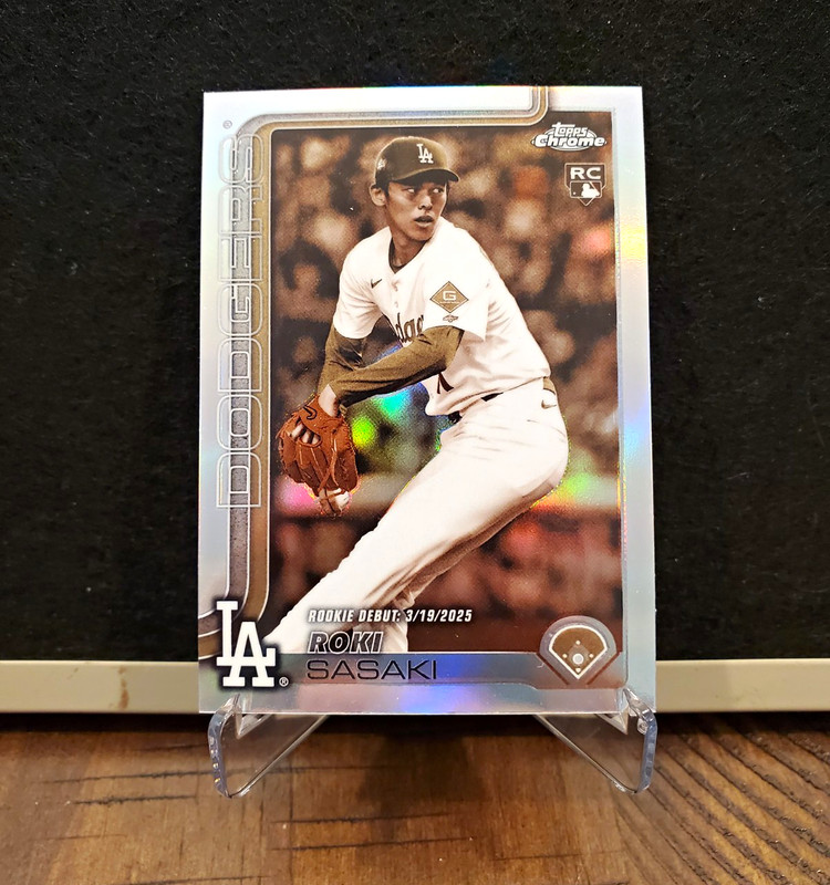 Topps 2025 Chrome Update Sepia Refractor Roki Sasaki Dodgers #USC73 RC