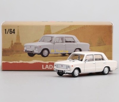 ZD Perka 1:64 White 1970 LADA 2101 Classic Vintage Model Diecast Metal Car BN