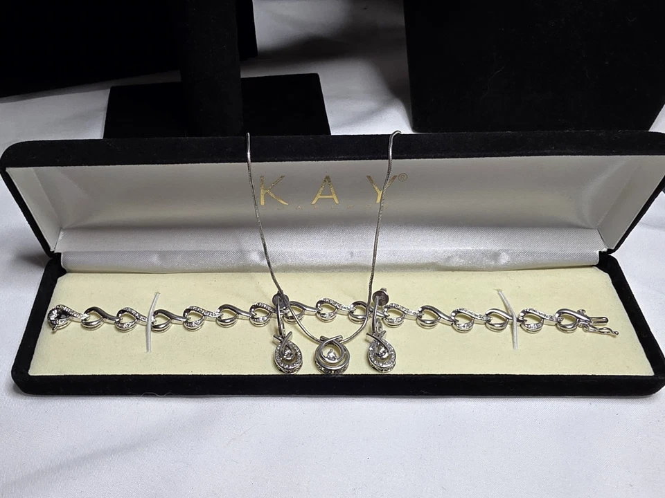 Теннисный браслет, серьги, ожерелье Kay Vintage Love's Embrace из стерлингового серебра с бриллиантами - Изображение 2 из 4