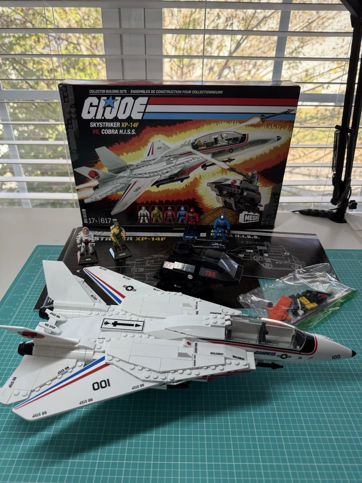 Mega Construx GI Joe SKYSTRIKER XP-14F VS. COBRA HISS TANK Complete w/ Box 2025 - Image 2 of 4