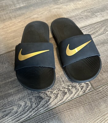 Nike Kids Kawa Slides Black/Metallic Gold Size 13C, 819352-003