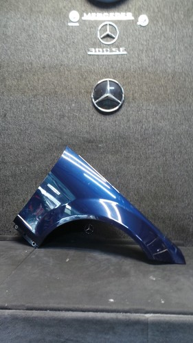 LX-1 * Mercedes-Benz W204 C-Klasse  Kotflügel Rechts - 359 Tansanitblau Met.