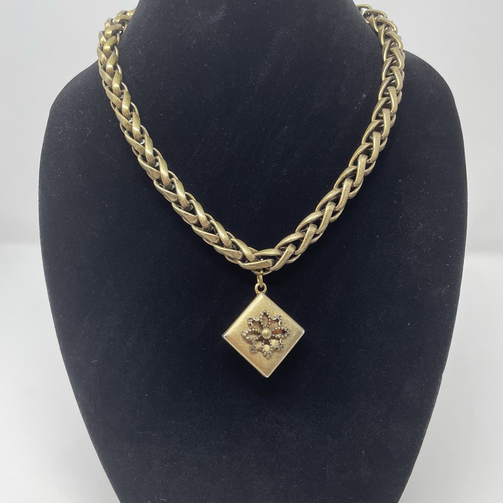 Ann Taylor Twisted Chain Square Statement Necklac… - image 3