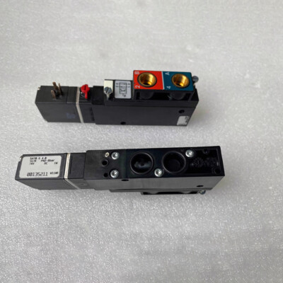 1PCS For 5470 G4.0 G1 / 8 24VDC 00135211 24V  Solenoid Valve