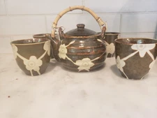 Teapot With 4 Handleless Tea Cups Simple Dining 