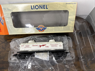Lionel O-27 6-29613 6483 Rocket Fuel Tank Car 1:48 MIB!