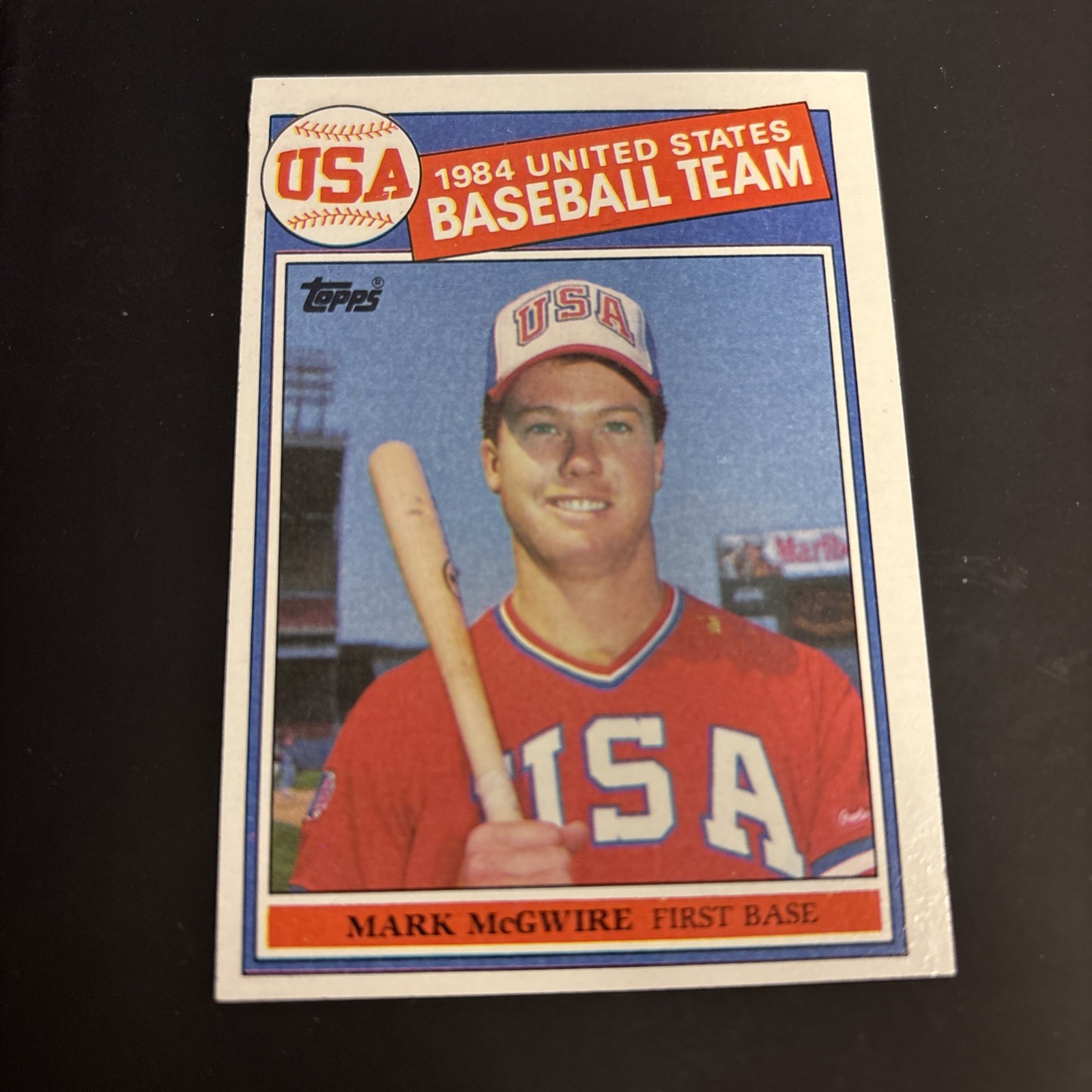 1985 Topps - Mark McGwire #401 (RC)