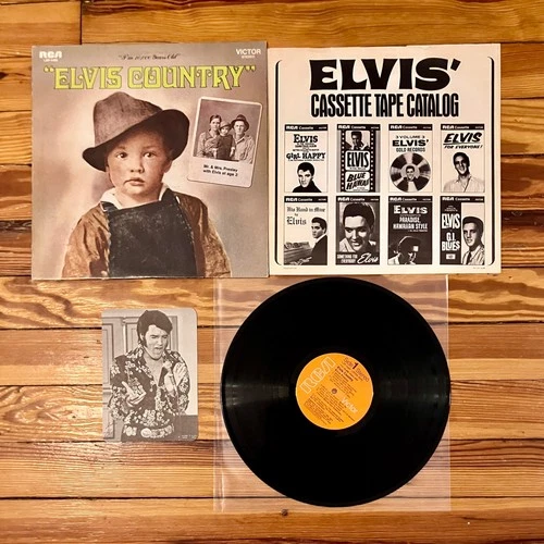 Elvis Presley Country (I'm 10,000 Years Old) LP Vinyl OG Photo Insert '71 NM/VG+