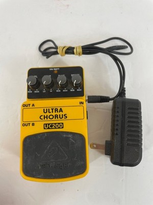 Behringer UC200 Ultra Chorus Guitar Effect Pedal with Power Supply