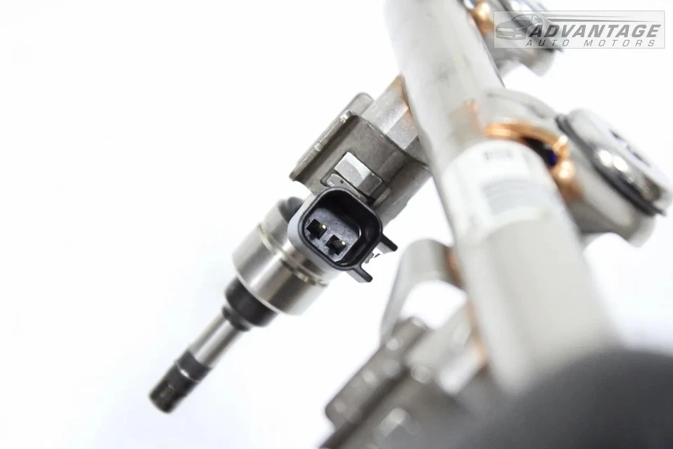 2018-2021 BUICK ENCLAVE 3.6L V6 LFY 右乘客侧燃料输入铁路原始设备制造商 — 第 4/4 张图片