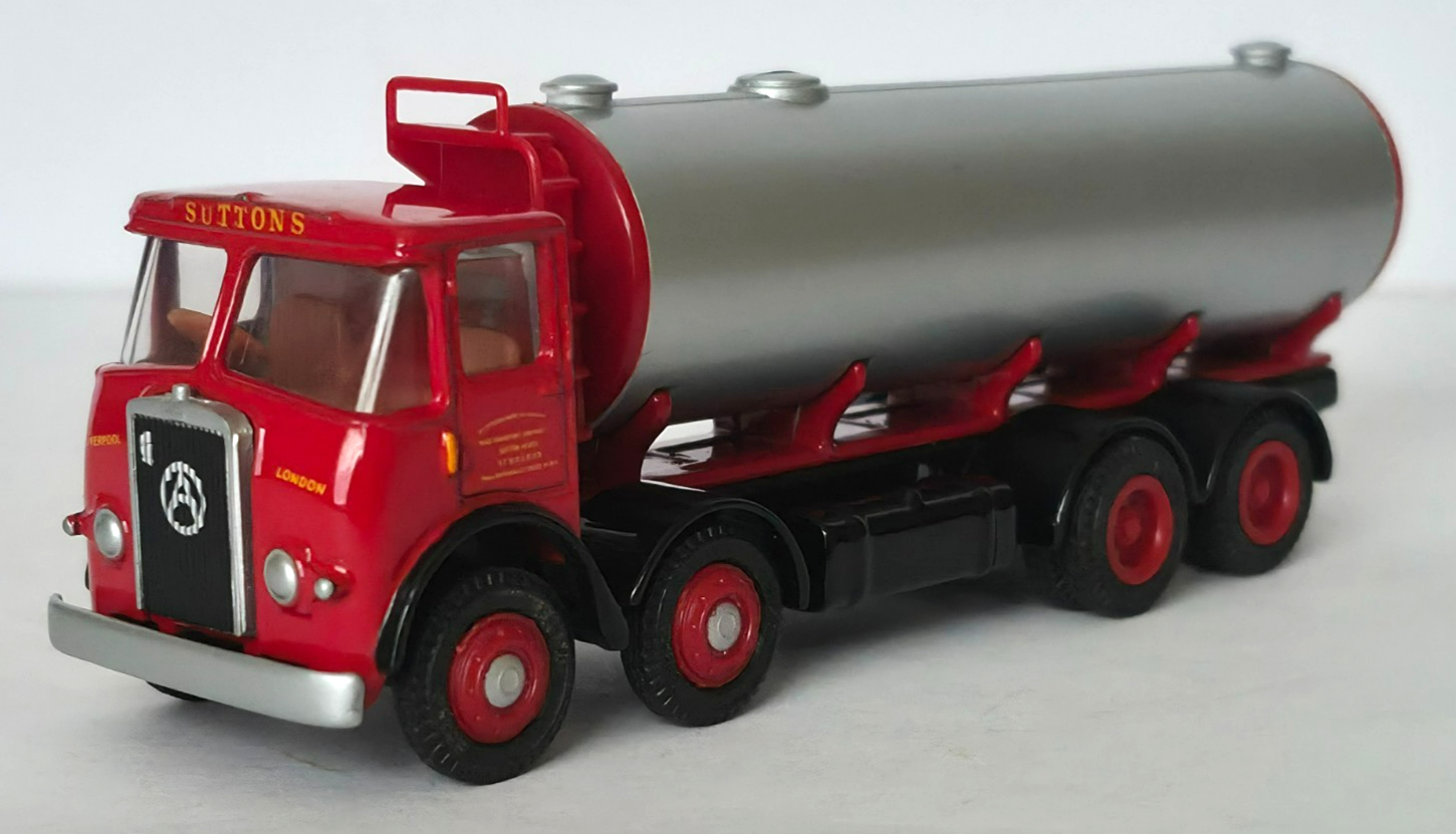 EFE 13201 Atkinson 8 Wheel Tanker Lorry - Suttons of St Helens - Scale 1:76