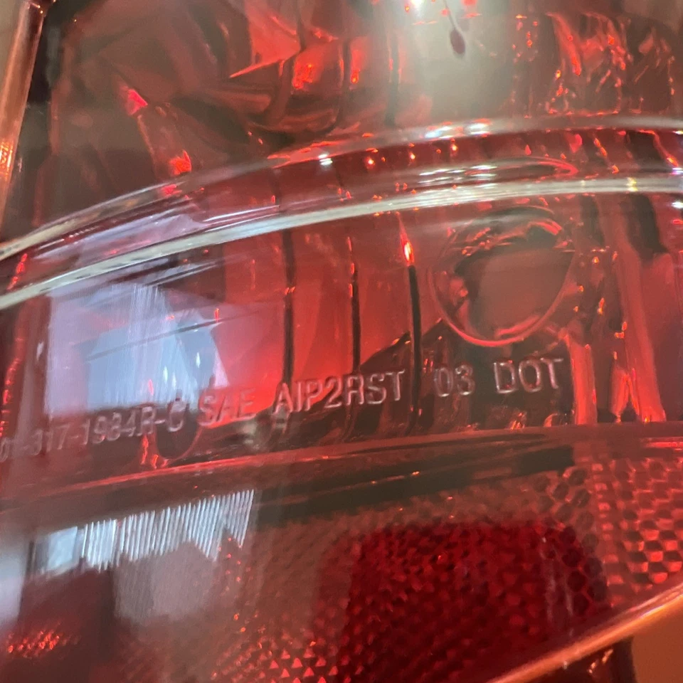 Luz trasera halógena Honda Ridgeline 2009-2011 pasajero lado derecho ¡Nueva bonita! Foto 4 de 4