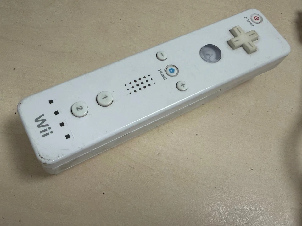 Nintendo Wii Remote Controller and Nunchuk White Motion Plus Tested - Image 2 of 4