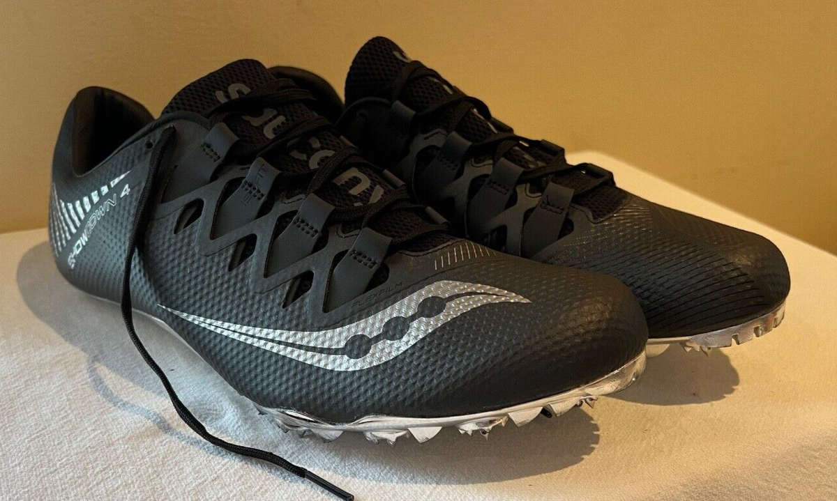Men's Saucony Showdown Black Running Track&Field Shoes Size 12